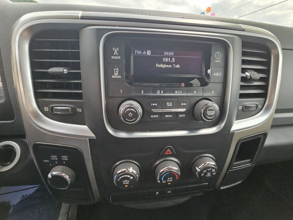 2013 RAM 1500 Image 12