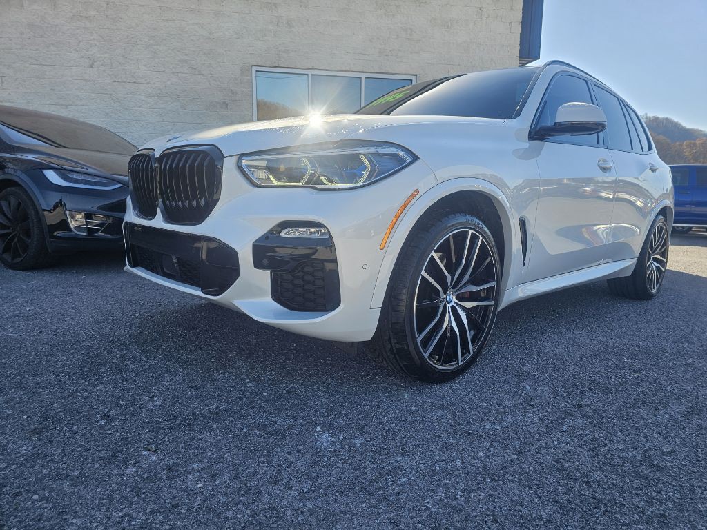 2021 BMW X5 Image 1