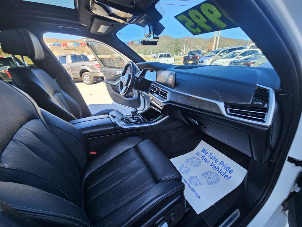 2021 BMW X5 Image 9