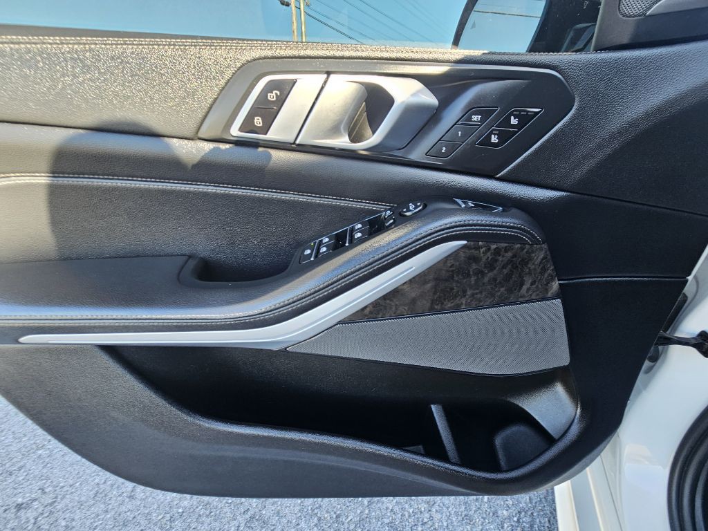 2021 BMW X5 Image 19