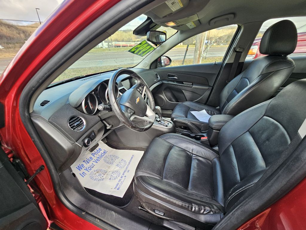 2014 Chevrolet Cruze Image 8