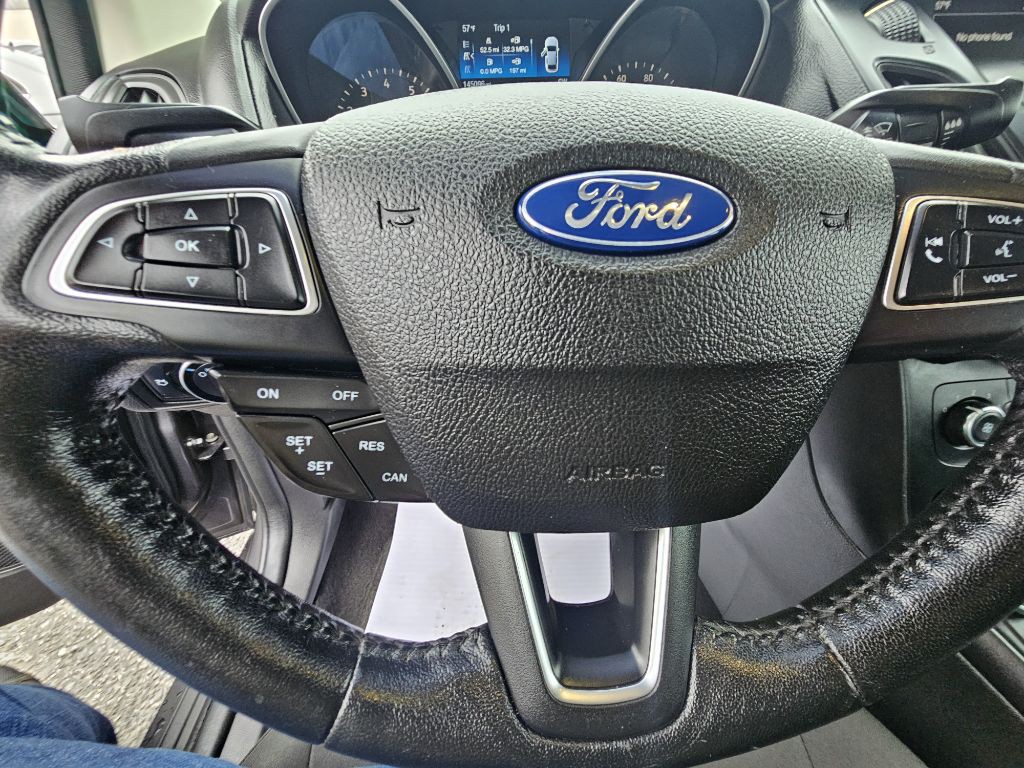 2015 Ford Focus Image 14