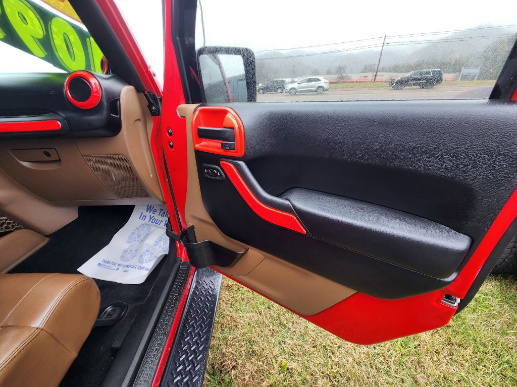 2011 Jeep Wrangler Unlimited Image 6