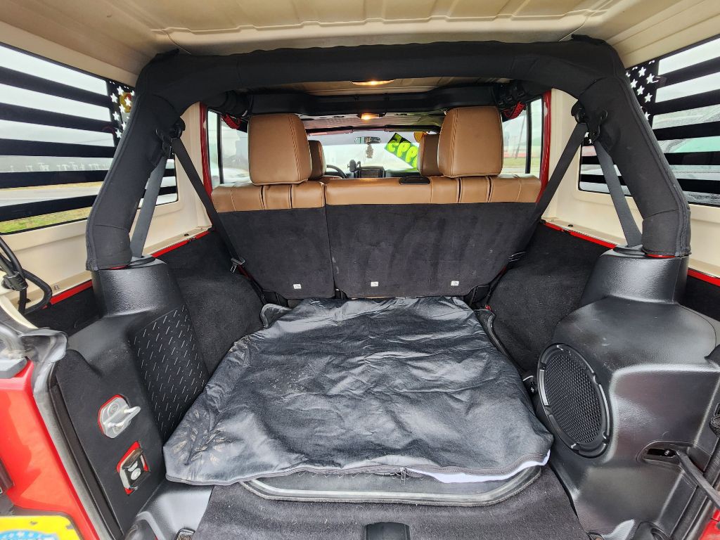 2011 Jeep Wrangler Unlimited Image 11