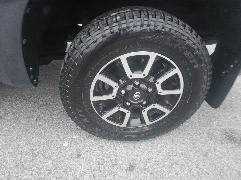 2009 Toyota Tundra Image 18