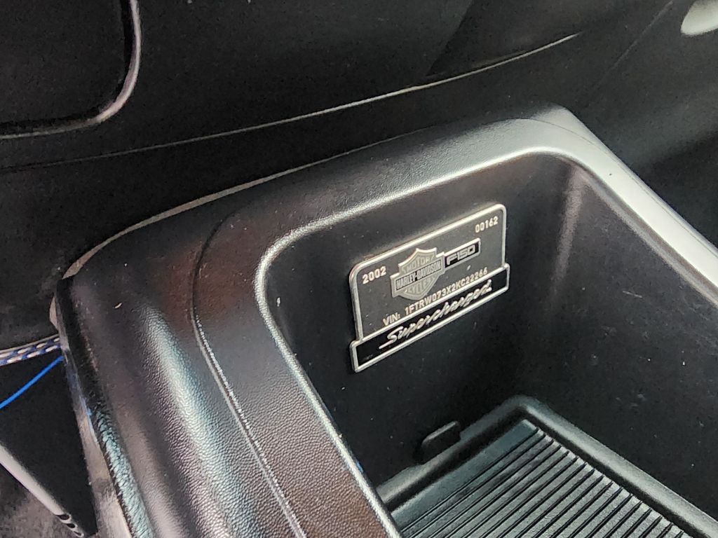 2002 Ford F-150 Image 8