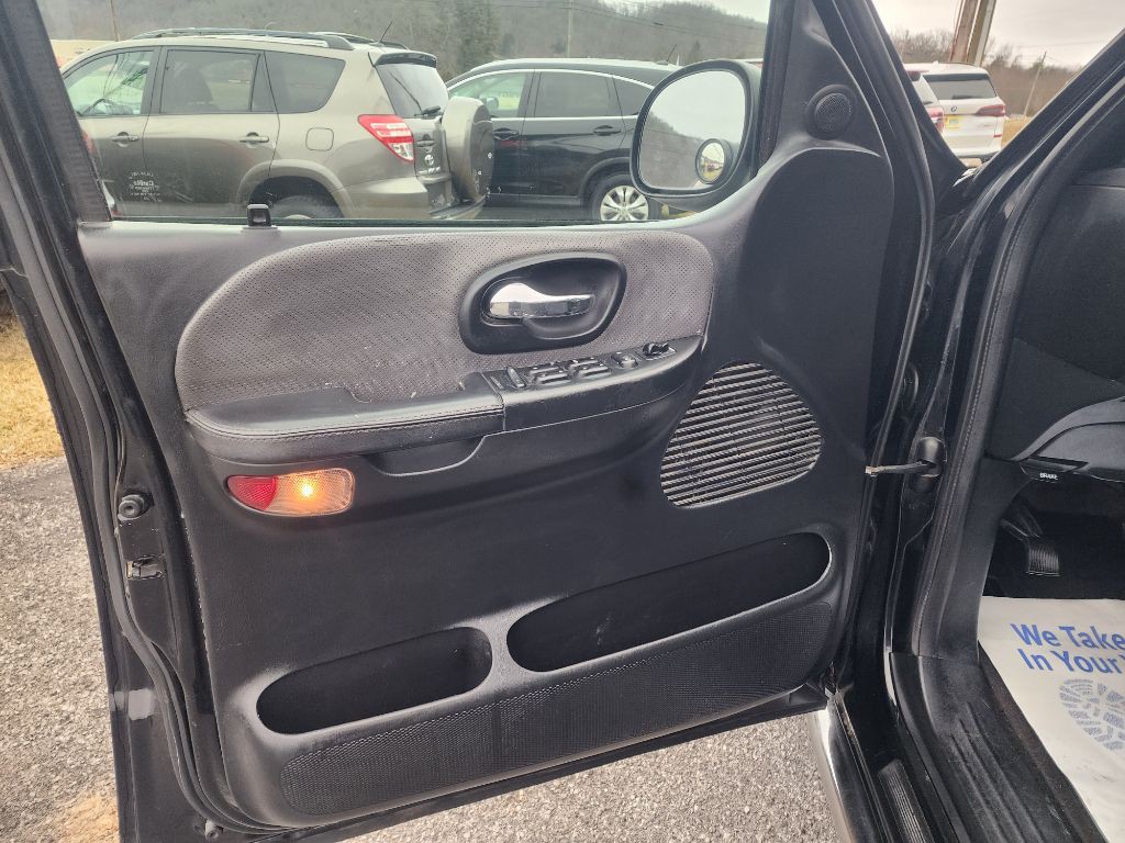2002 Ford F-150 Image 12