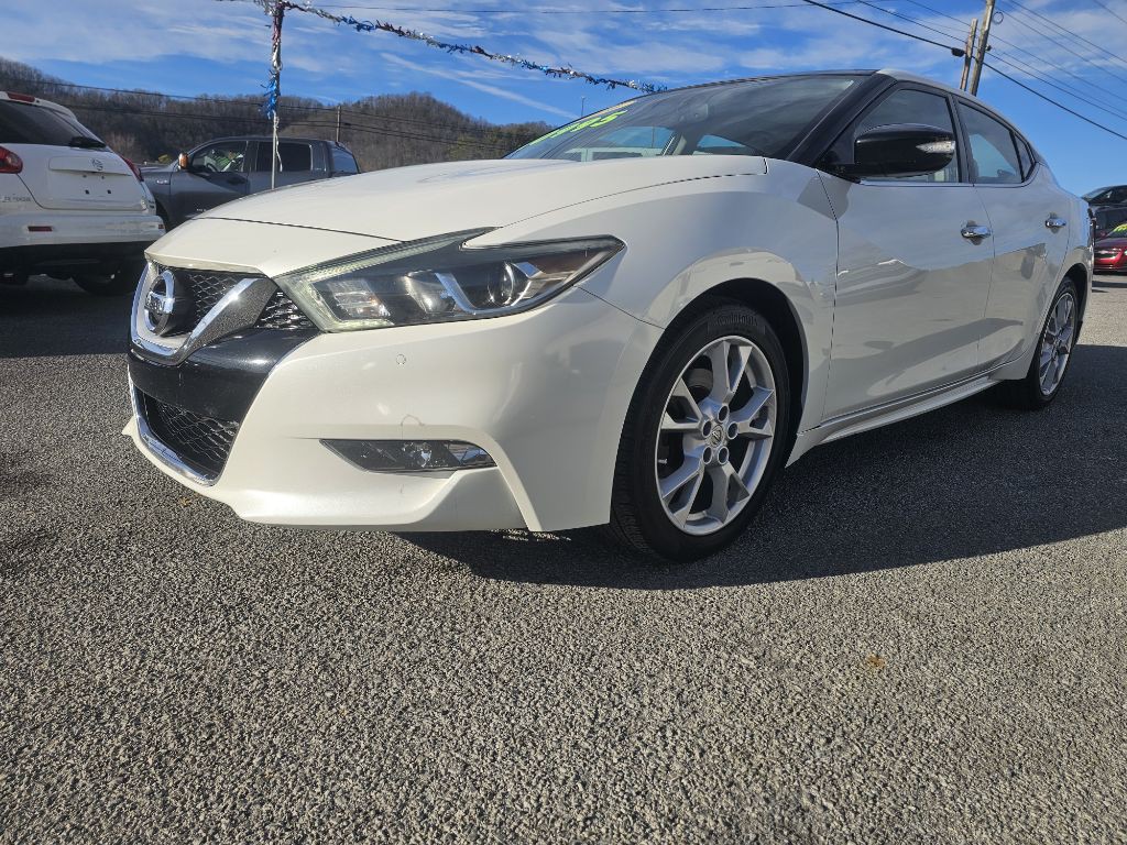 2016 Nissan Maxima Image 1