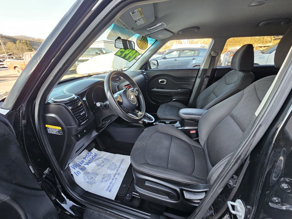 2014 Kia Soul Image 17