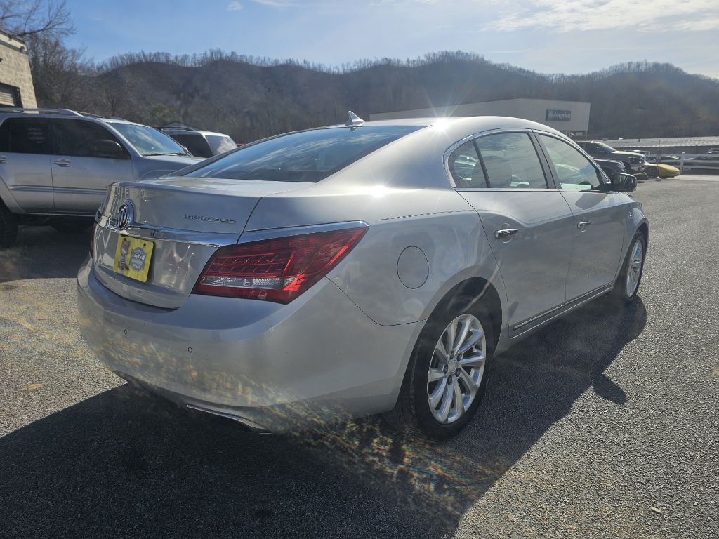 2014 Buick Lacrosse Image 4