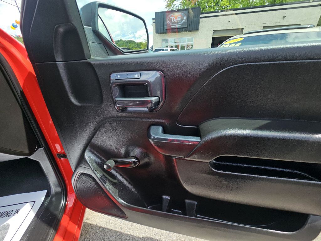 2018 Chevrolet Silverado 1500 Image 11