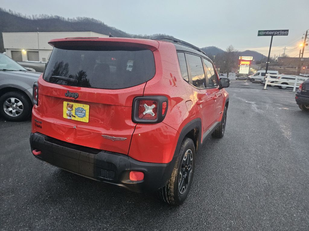 2016 Jeep Renegade Image 4