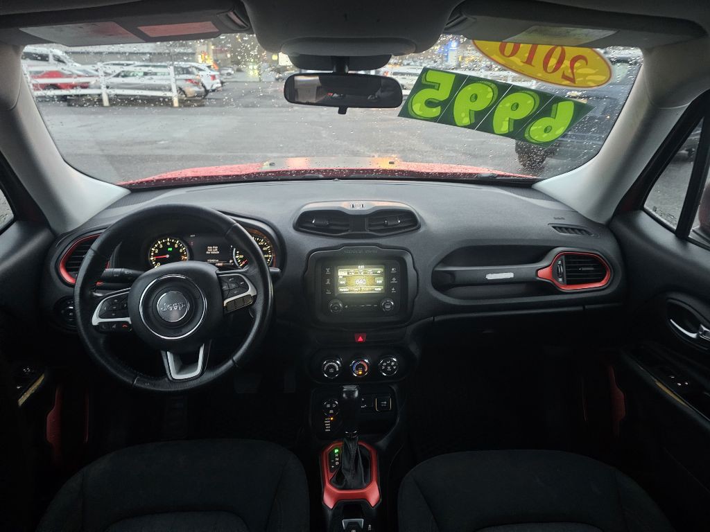 2016 Jeep Renegade Image 8