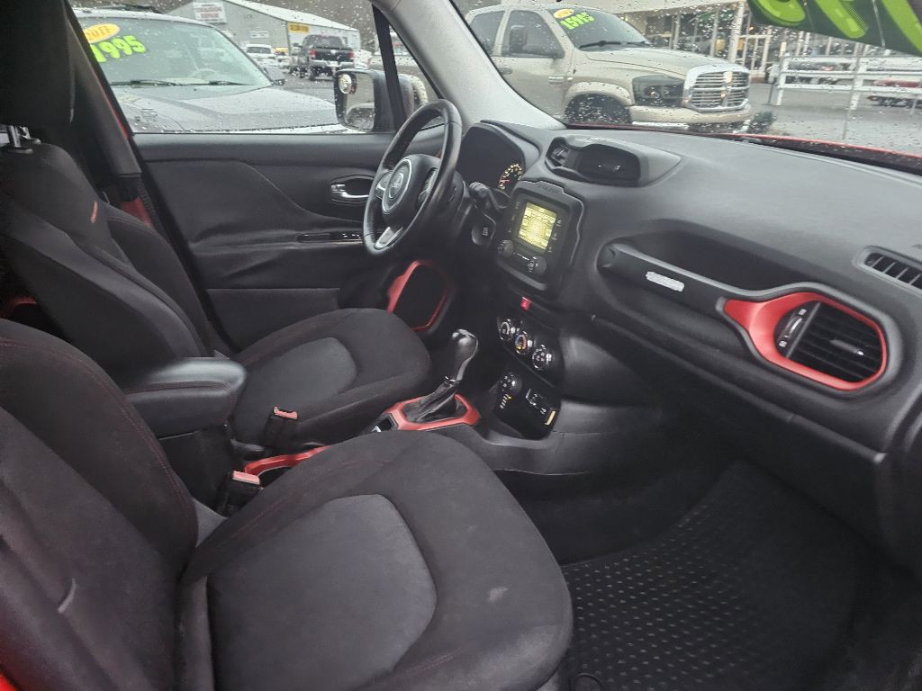 2016 Jeep Renegade Image 15