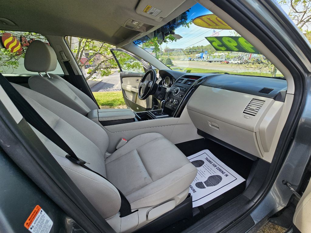 2011 Mazda CX-9 Image 9
