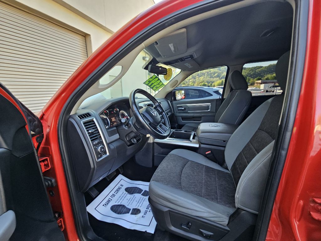 2013 RAM 1500 Image 7