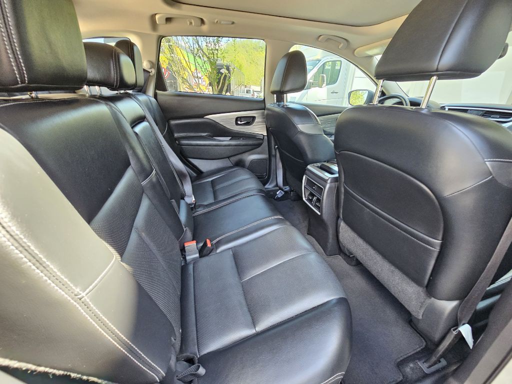 2017 Nissan Murano Image 10