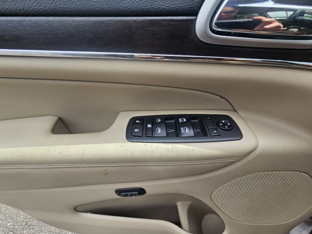2018 Jeep Grand Cherokee Image 17
