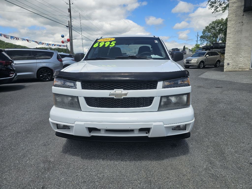 2005 Chevrolet Colorado Image 2