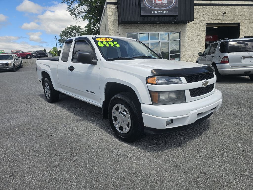 2005 Chevrolet Colorado Image 3