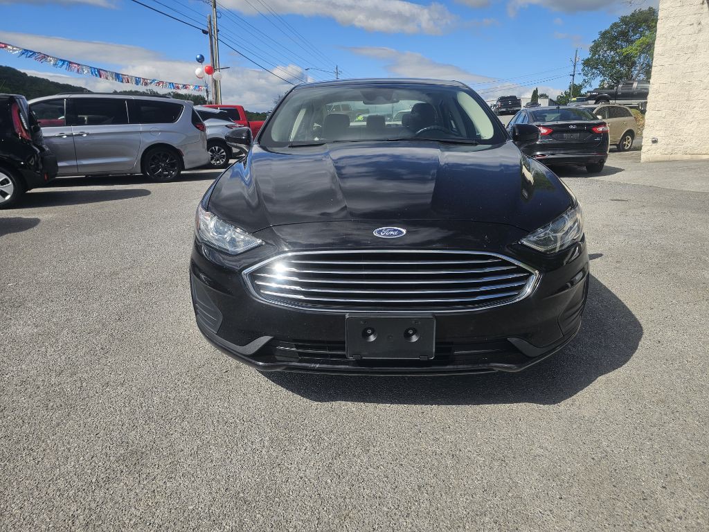 2020 Ford Fusion Image 2