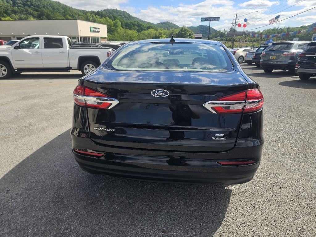 2020 Ford Fusion Image 5