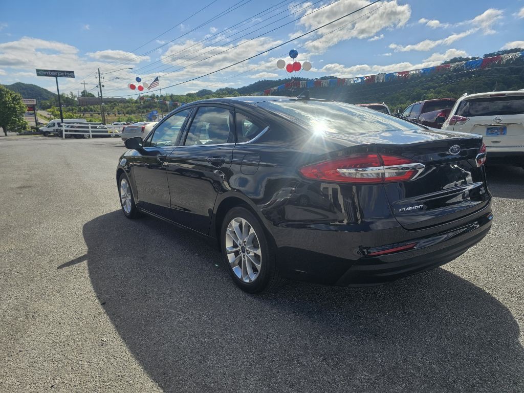 2020 Ford Fusion Image 6