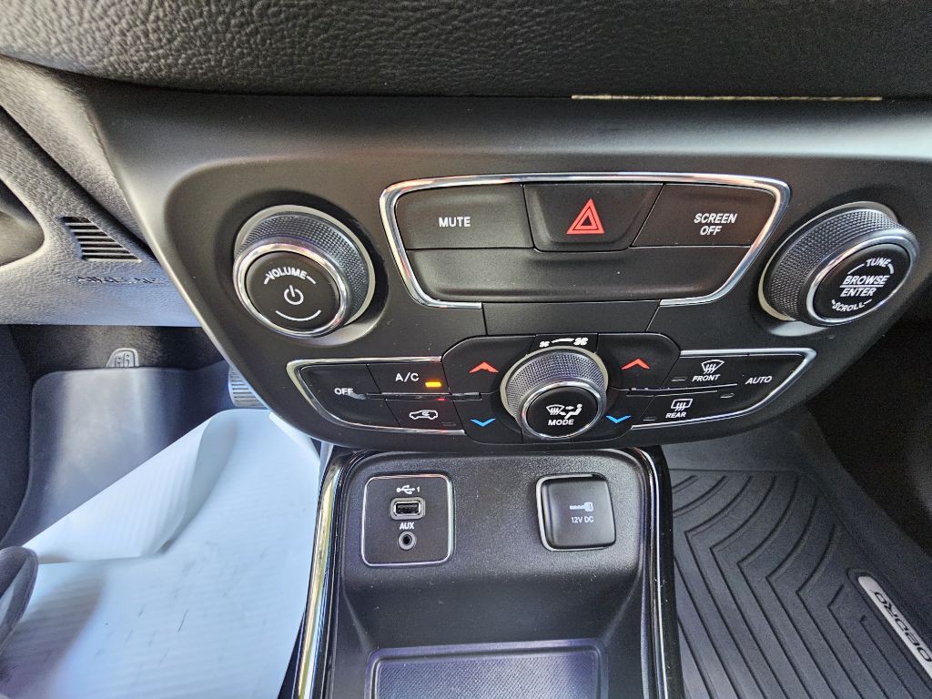 2020 Jeep Compass Image 15