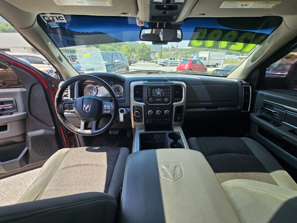 2014 RAM 1500 Image 8