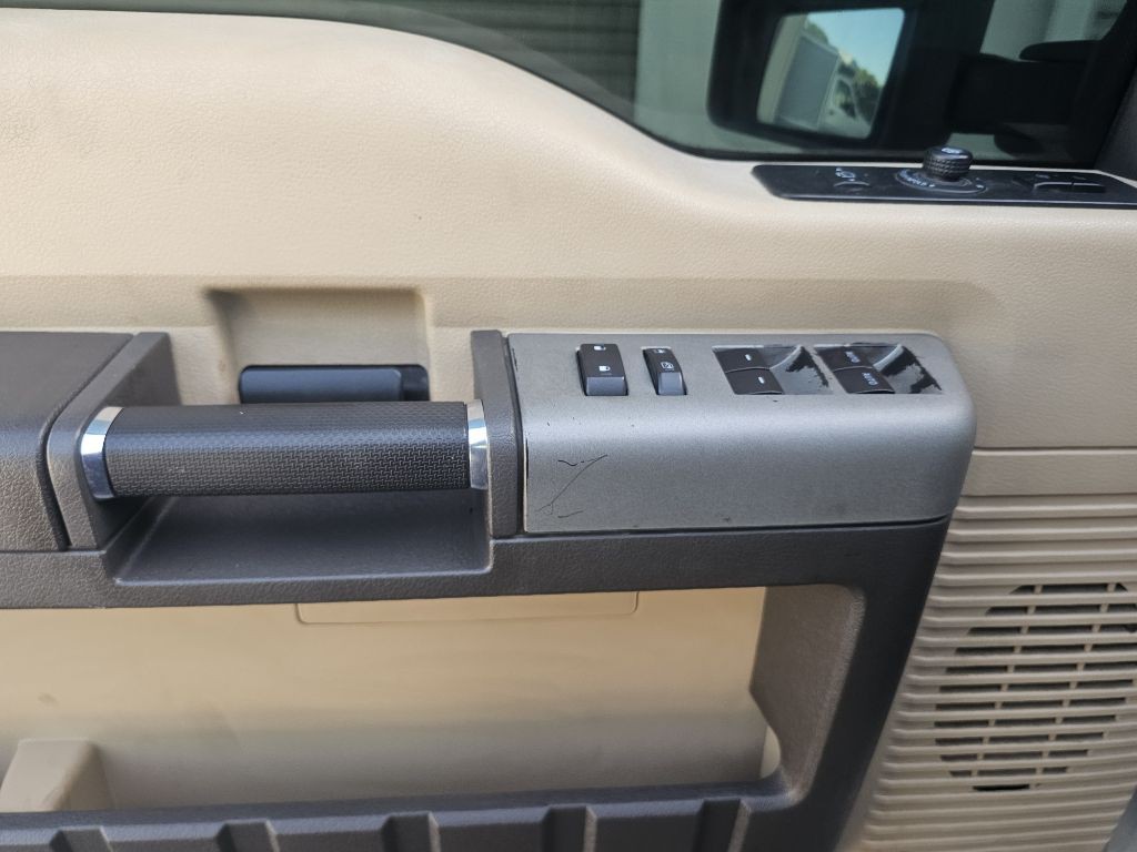2016 Ford F-250 Image 12