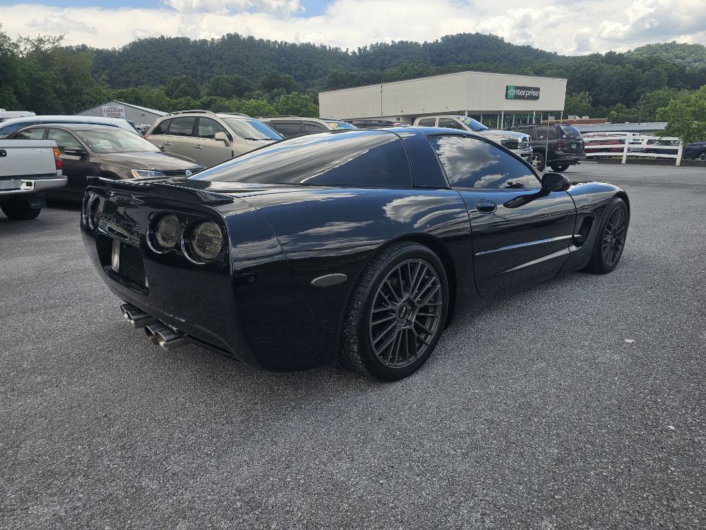 2000 Chevrolet Corvette Image 4