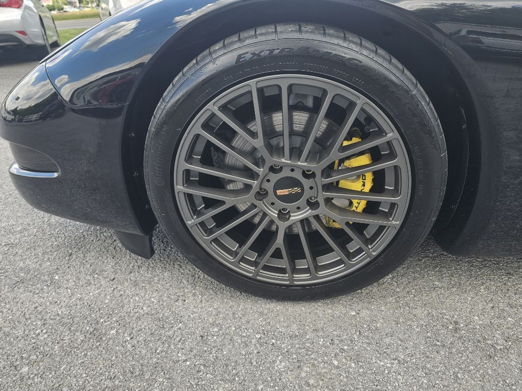 2000 Chevrolet Corvette Image 18