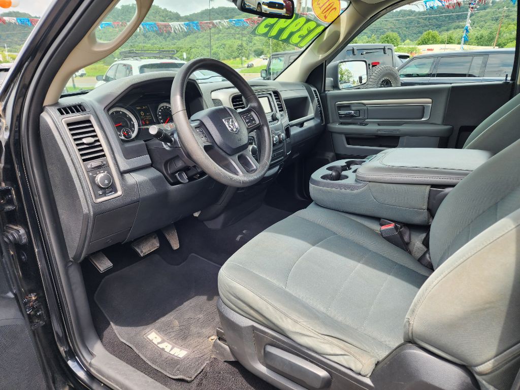 2015 RAM 1500 Image 9