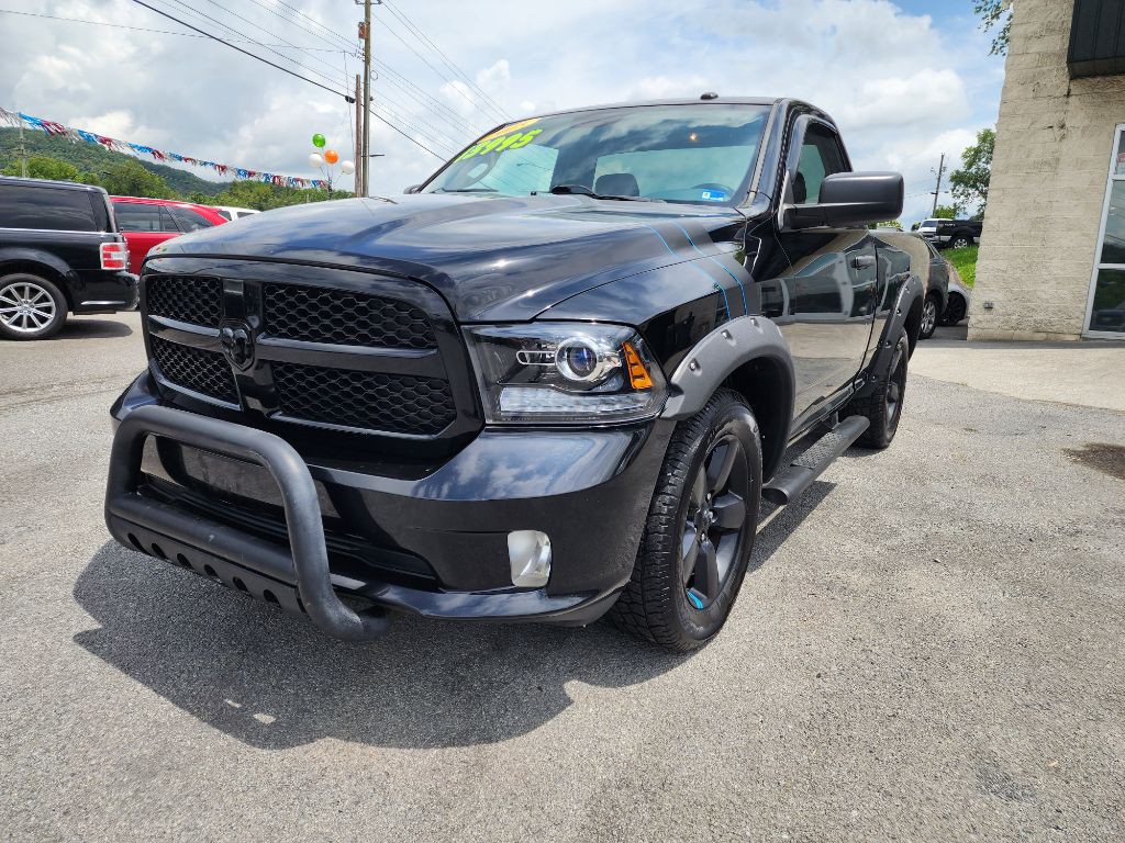 2015 RAM 1500 Image 2