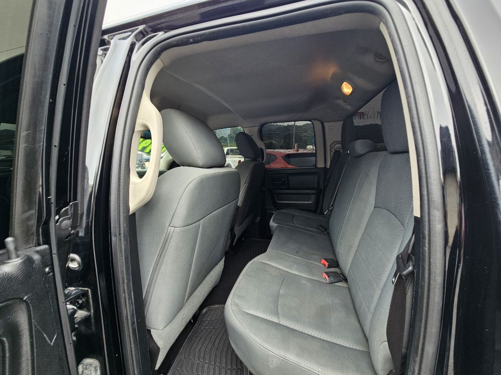2014 RAM 1500 Image 11