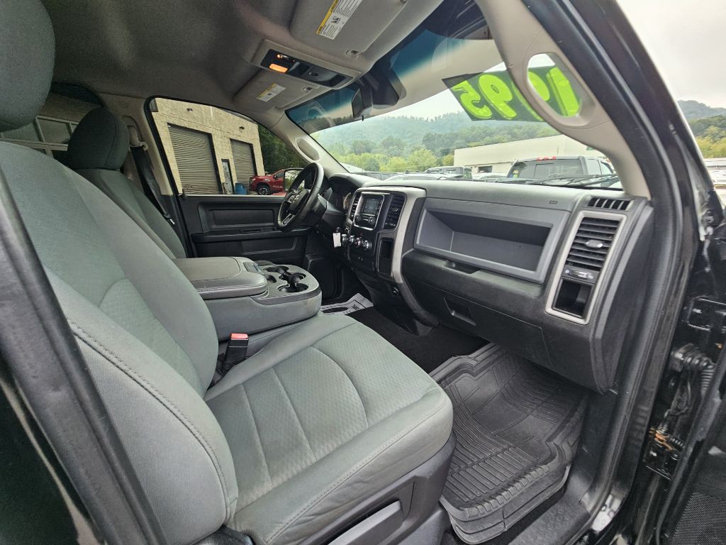 2014 RAM 1500 Image 12