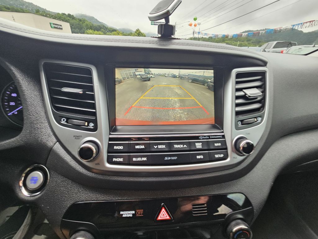 2016 Hyundai Tucson Image 12