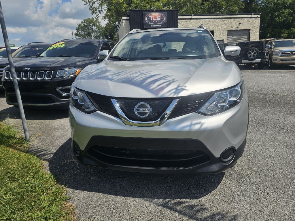 2019 Nissan Rogue Image 2