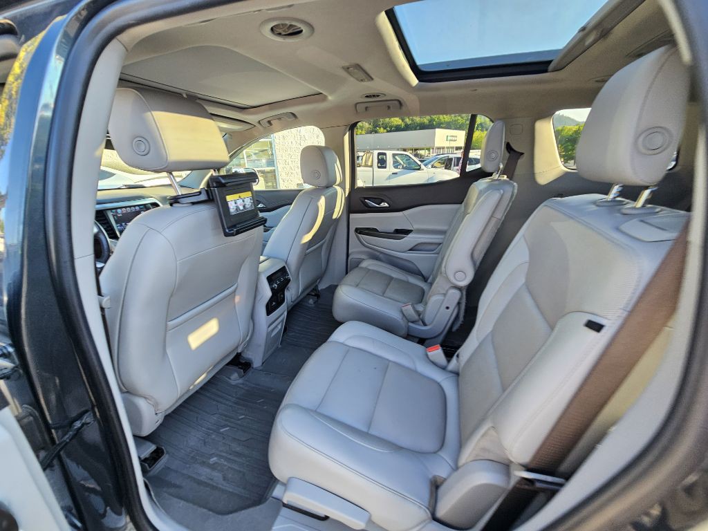 2019 GMC Acadia Image 10