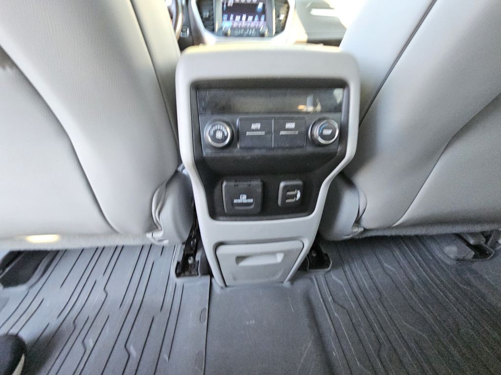 2019 GMC Acadia Image 14