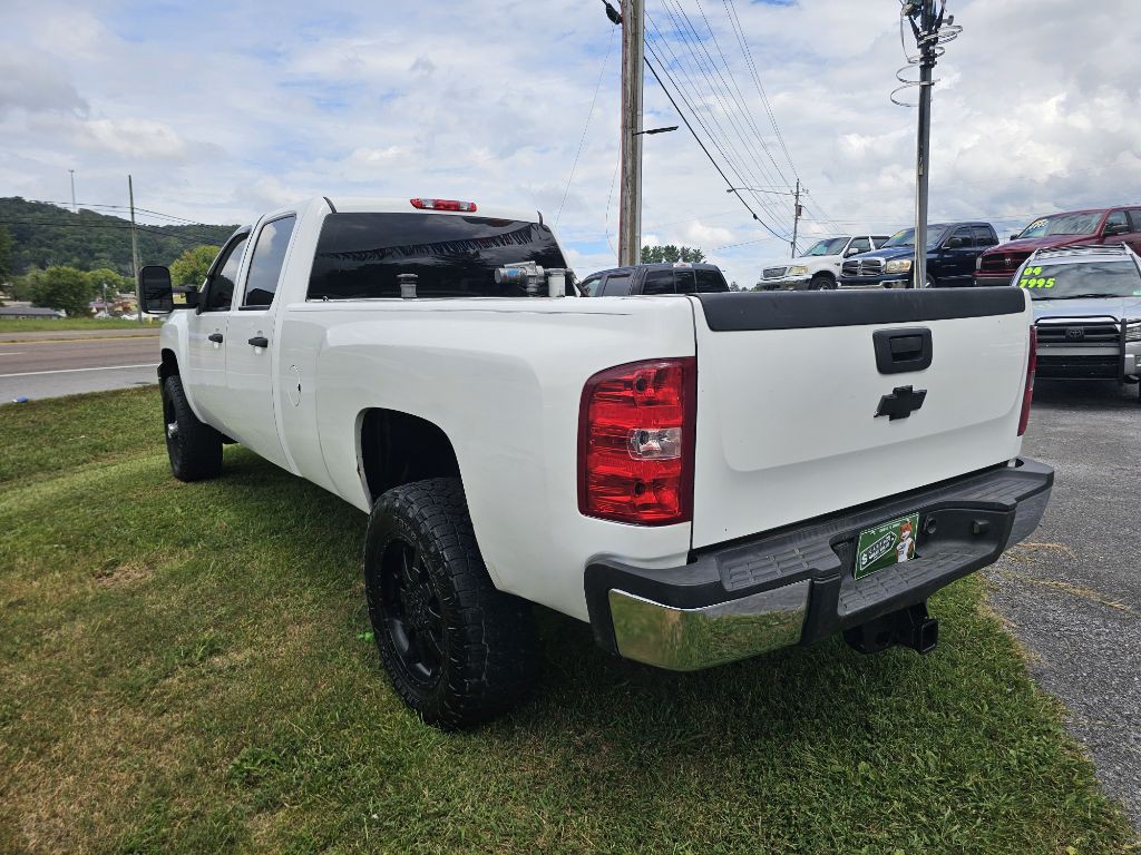 2011 Chevrolet Silverado 1500 Image 6