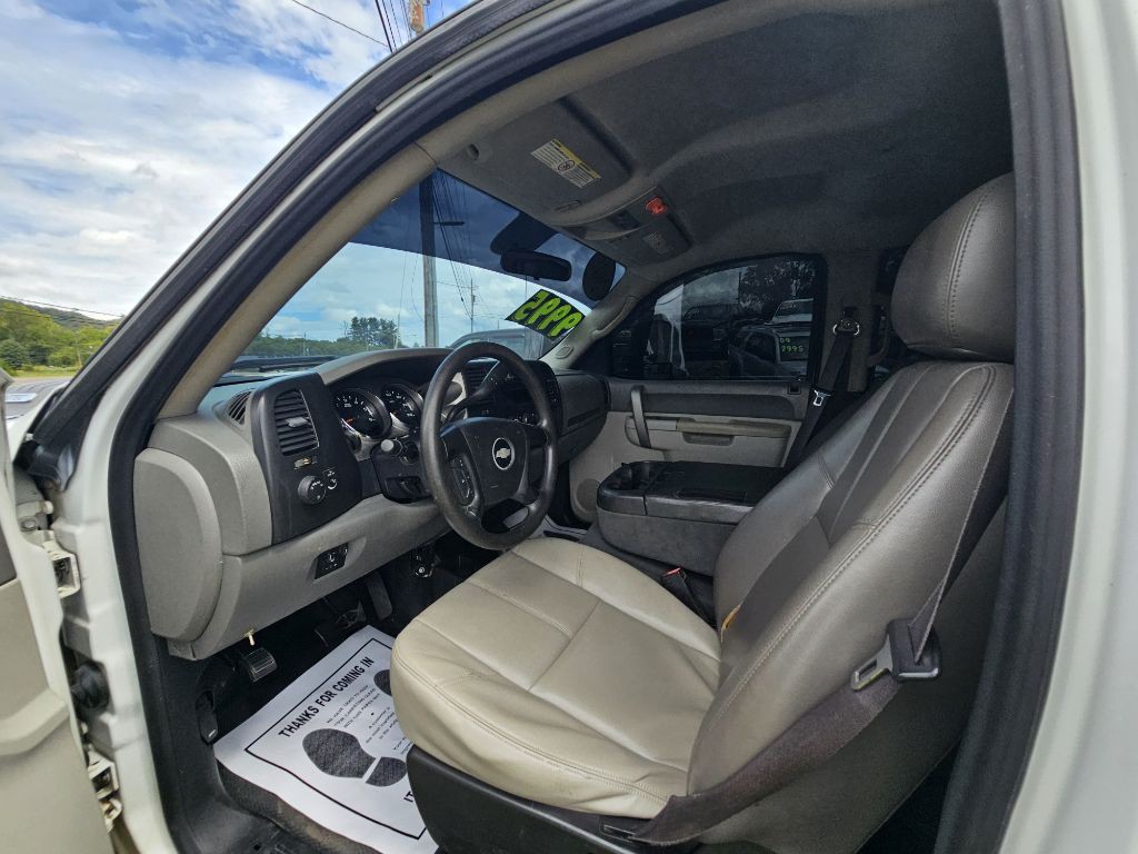 2011 Chevrolet Silverado 1500 Image 7