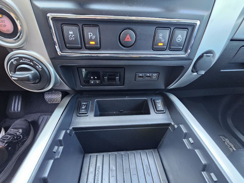 2019 Nissan Titan Image 15