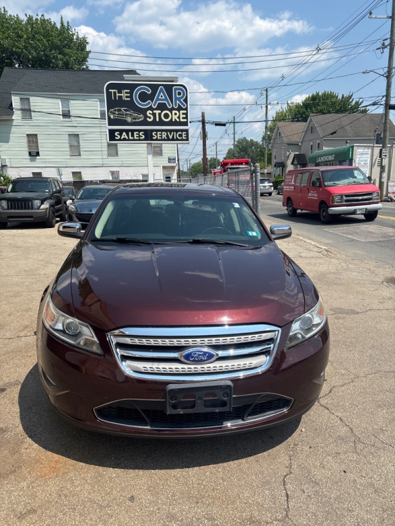 2012 Ford Taurus Image 2