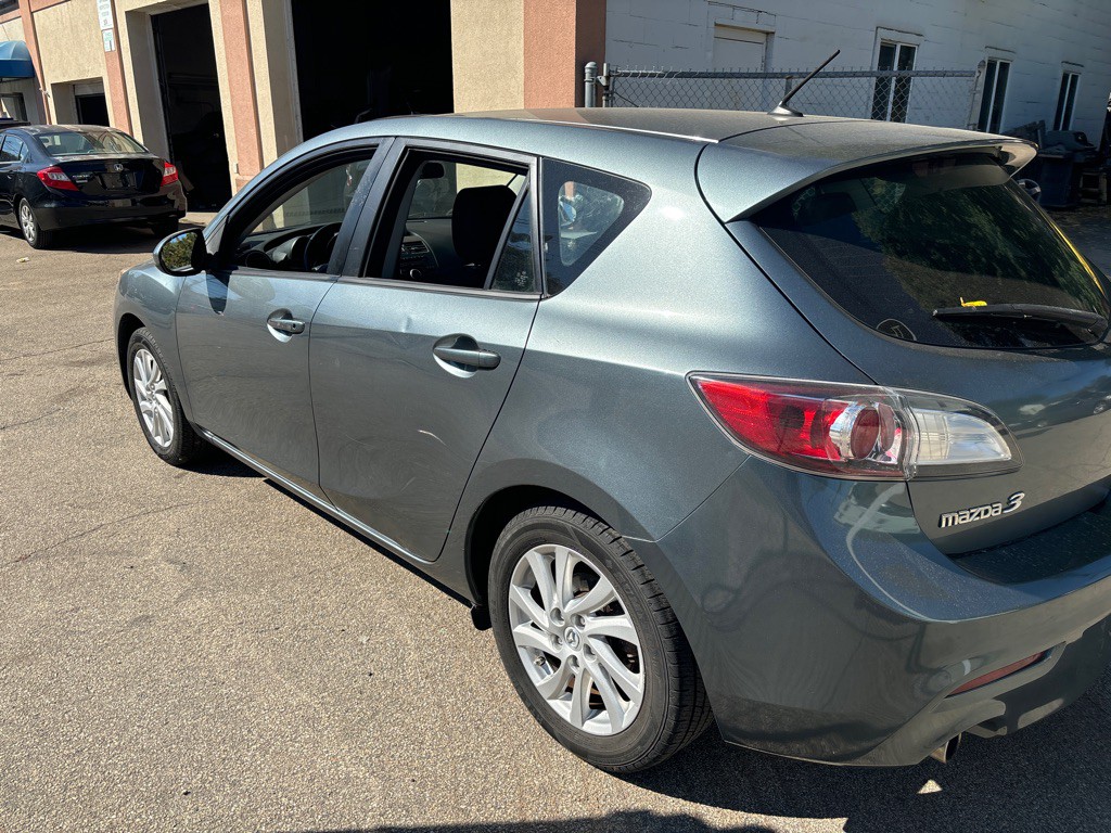 2012 Mazda Mazda3 Image 7