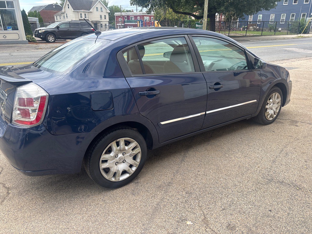 2012 Nissan Sentra Image 3