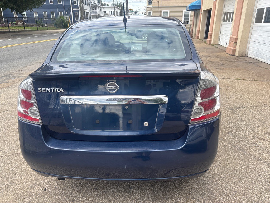 2012 Nissan Sentra Image 4