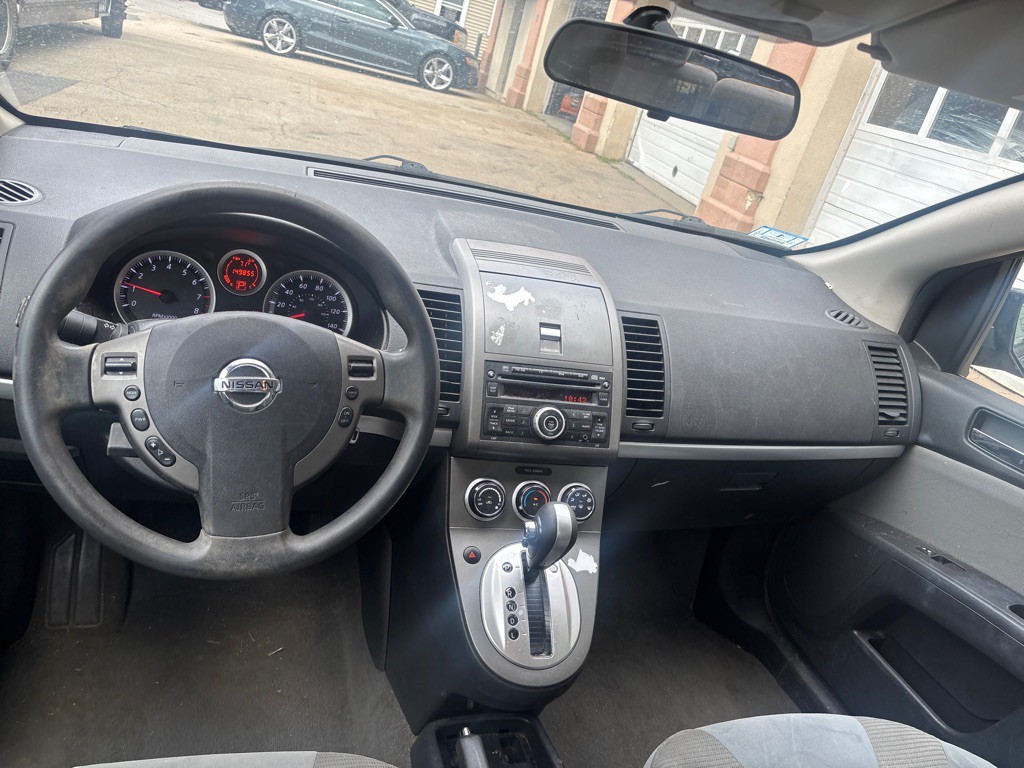 2012 Nissan Sentra Image 8