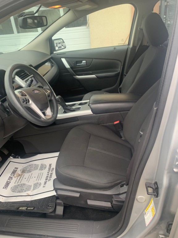 2013 Ford Edge Image 9