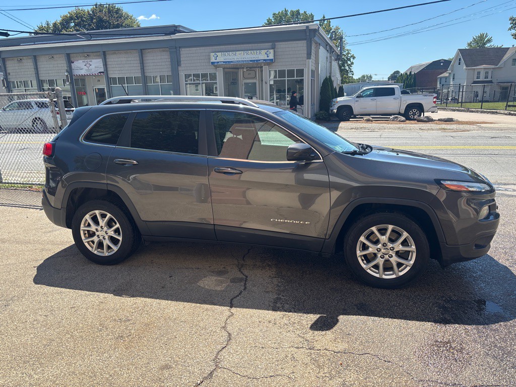 2015 Jeep Cherokee Image 3
